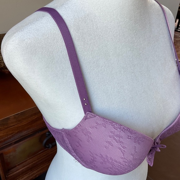 Lace Lightly Padded Bra. Lavender. Size 34C - Picture 3 of 6